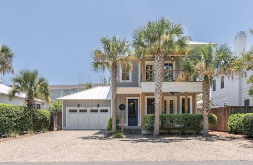 Saint Simons Island House | Luxury St. Simons Island Vacation Rental with Private Saltwater Pool | Royal Fortune