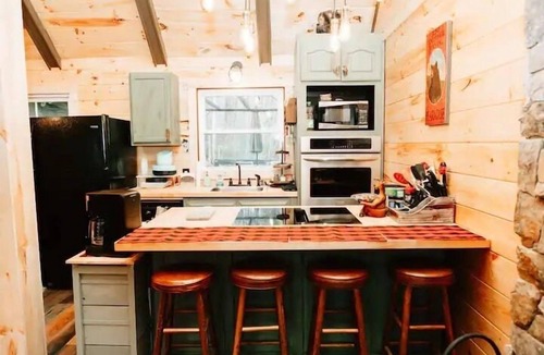 Pickens Cabin | Luxury Vacation Mountain Home