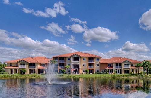 Biggar Condo | Luxury Vacation Self-Catering Condo in Fort Myers