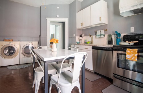 Five Points South Apartment | Magnolia Middle Suite| Queen Beds/Couples/Downtown
