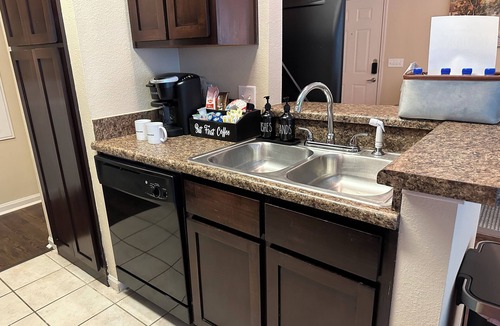 Tupelo Apartment | Magnolia Oasis: 2BD/2BA w/Gym, Pool, BBQ Grill