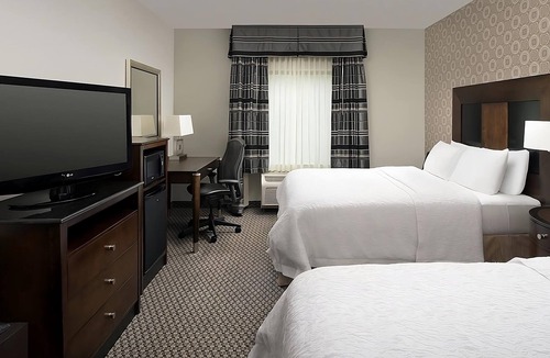 Athens Hotel | Making The Best Memories Along The Way! 3 Relaxing Units, Indoor Pool, Breakfast