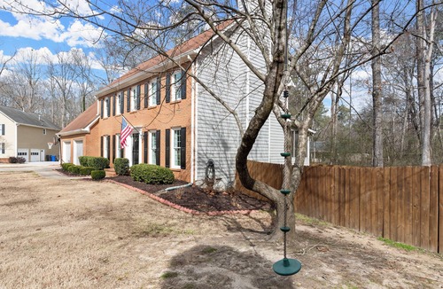 Clarkdale House | Marietta's Magnificent Manor - Centrally Located to Everything Atlanta & Beyond