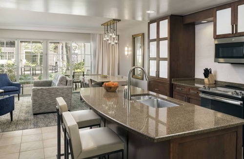 Florida Central Atlantic Coast Condo | Marriott's Lakeshore Reserve | Four 2BR/2BA Villas