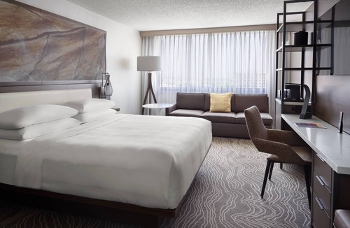 Carver City - Lincoln Gardens Hotel | Marriott Tampa Westshore