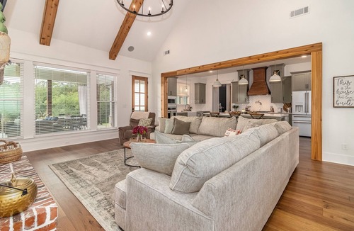 Harlem House | Masters-Ready Private Retreat, 2.5 Acres