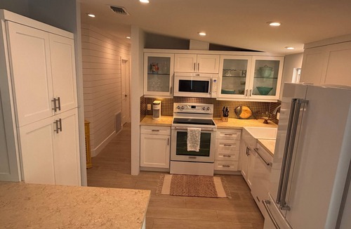 Cross Key Waterways House | Meagan's Beach House - Bayfront Home with Breathtaking Sunrise and Sunsets