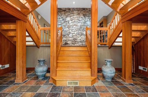 Deer Springs House | Memory Maker with Wintergreen Advantage
