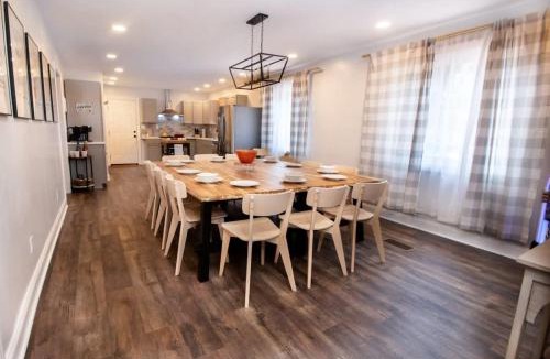 Memphis House | Memphis Star - Cozy Remodeled Central