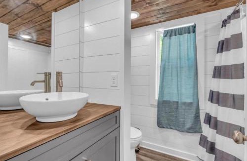 Menlo House | Menlo GA Tiny Home Experience