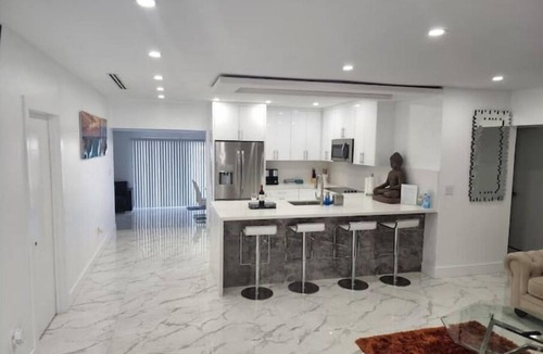 Coral Terrace House | Miami Vacation home with Heated pool
