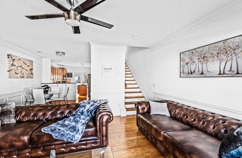 Atlantic Station Area House | Midtown/Atlantic Station 3 Bedroom Luxury Townhouse- Free Parking- Fast Wifi