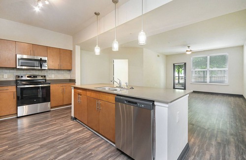 Westside Apartment | Midtown Mosaic - 2BD 2BA Corporate Apartment
