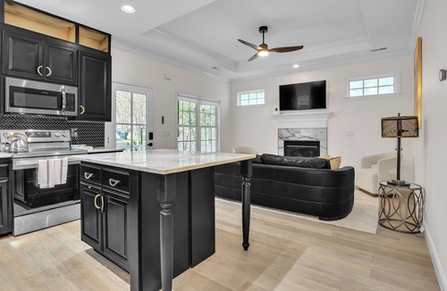 Inman Cottage | Modern 2BR Cottage w/EV Charger, Pool Access, Near Trilith
