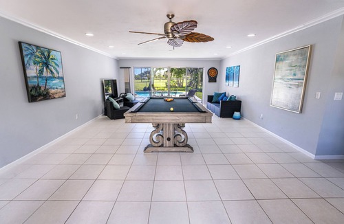 New Smyrna Beach House | Modern 3-bedroom pool home in brilliant New Smyrna Beach on golf course