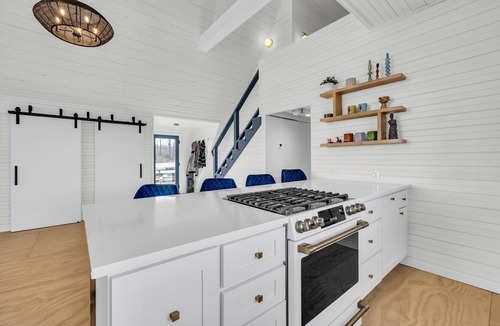 Ooltewah House | Modern 4 Bedroom A-Frame on 21 Acres W/View
