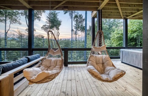 Epworth Cabin | Modern Blue Ridge Cabin Hot Tub & Ping Pong