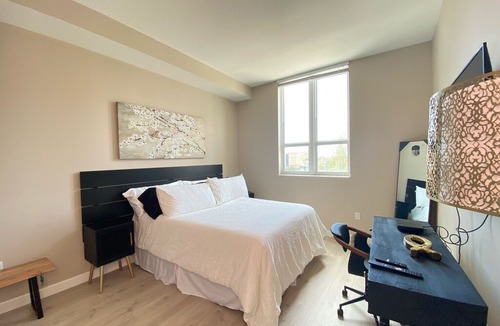 Downtown West Palm Beach Condo | Modern bright Condo