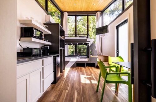 Goldbond Cabin | Modern Cabin-The Sequoia Cabin at Four Fillies Lodge