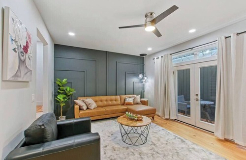 Midtown House | Modern Designer 3 Bedroom Townhouse in Midtown