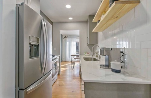 Midtown House | Modern Designer 3 Bedroom Townhouse in Midtown