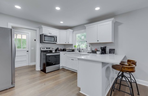 Simpsonville House | Modern Farmhouse in Downtown Simpsonville, SC