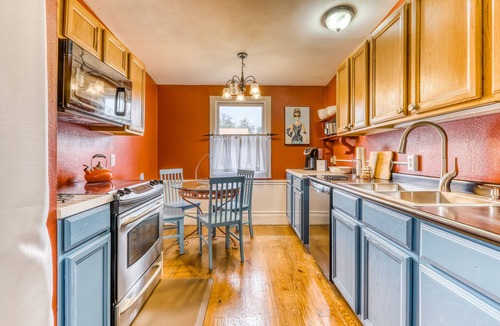 Beach Institute House | Modern Historic District duplex spacious and short walk to parks and restaurants