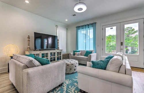 Santa Rosa Beach House | Modern House Deck and 6 Bicycles, Blocks to Beach!