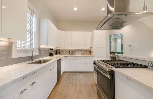 Mid-City House | Modern Living in Mid City