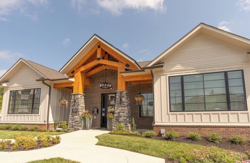 Farragut Apartment | Modern Luxury at Overlook at Farragut| Parking