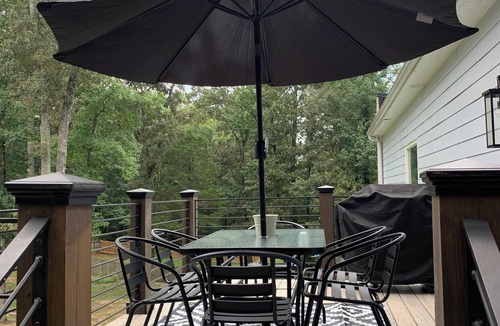 Burney Branch House | Modern Miss - Inviting, modern home 5 minutes from the Square and Ole Miss.