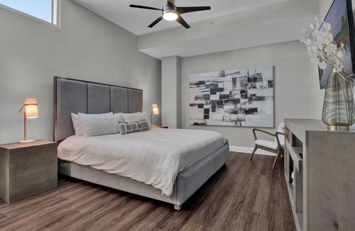 South Eola Condo | Modern Penthouse in downtown Orlando
