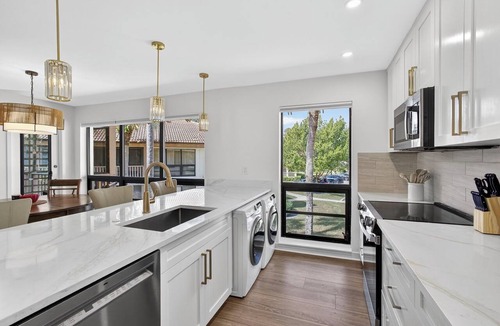 Hunt Club Condo | Modern Remodeled Condo PGA Golf Course Amazing Views
