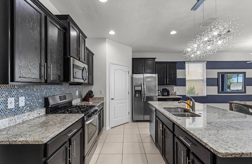 Loughman Villa | Modern Villa With South Facing Private Pool Near Disney and No Rear Neighbors!