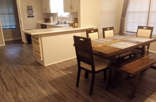 Gunter Afs House | Montgomery Hidden Haven W/Pool Wi-Fi Roku TVs Great Neighborhood