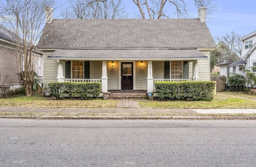 Columbus House | Monty’s Place, Historic Columbus, Walk Downtown