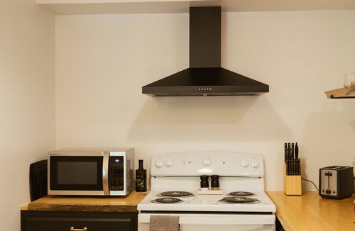 Berea Apartment | "Morning View 4” Cozy Modern Stay - College/Hiking