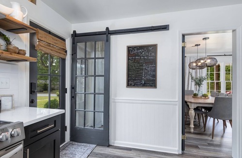 Taylors House | Moss Oak Modern Retreat - completely renovated modern home in Greenville area