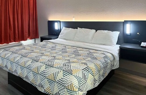 Baton Rouge Hotel | Motel 6 Baton Rouge, LA - Southeast