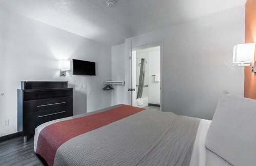 Norcross Hotel | Motel 6 Norcross, GA - Atlanta Northeast