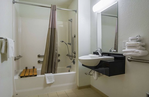 Tucker Hotel | Motel 6 Tucker, GA - Atlanta Northeast