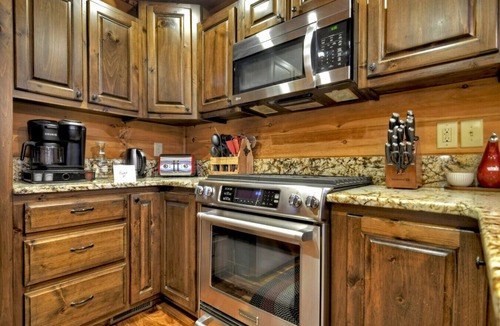 Blue Ridge Cabin | Mountain Dream Hideaway | Stylish Cabin w/Mountain Views, Hot Tub & Game Room