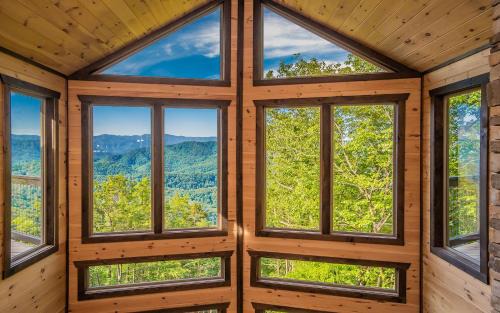 Sevierville Villa | Mountain Dreams