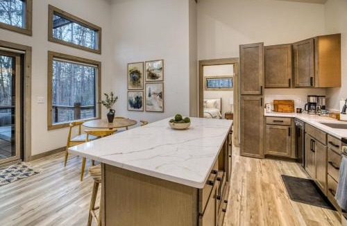 My Mountain House | Mountain Spa Cabin- Massages, Hot Tub, Sauna, Cold Plunge