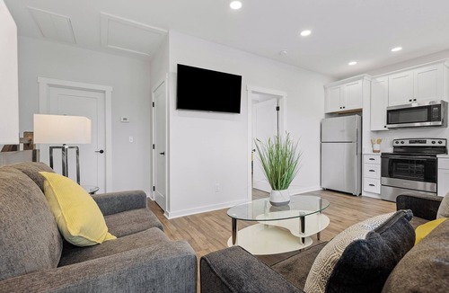 Lupton City House | Mountain View House minutes from Downtown Chattanooga, TN. Cul-de-sac location!