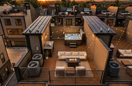 Hurwood Heights House | Multi-Level Retreat with Hot Tub and Rooftop Views