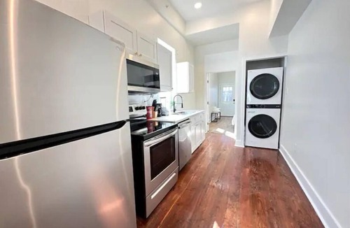 West Riverside House | Natural Beautiful Home -15 Mins to French Quarter!