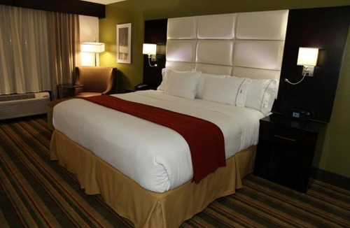 Madison Hotel | Nature Escape! Modern Unit Near Parks/Attractions