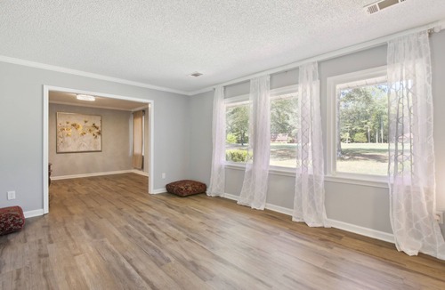 Olive Branch House | Nature’s Care: Home w/Pond, 16 Mi to Memphis!