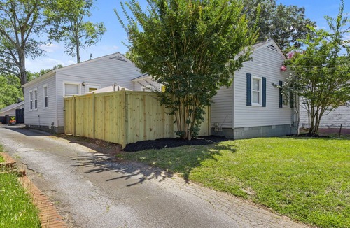 Greenville House | Near Downtown Greenville - 1 Bed Minutes to Everything! Pet Friendly